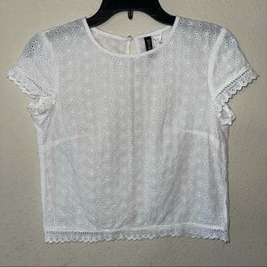 H&M white top with buttons on back